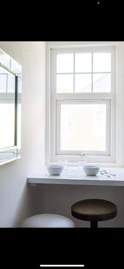 Driftwood Luxury Apartment Lyme Regis Exterior photo
